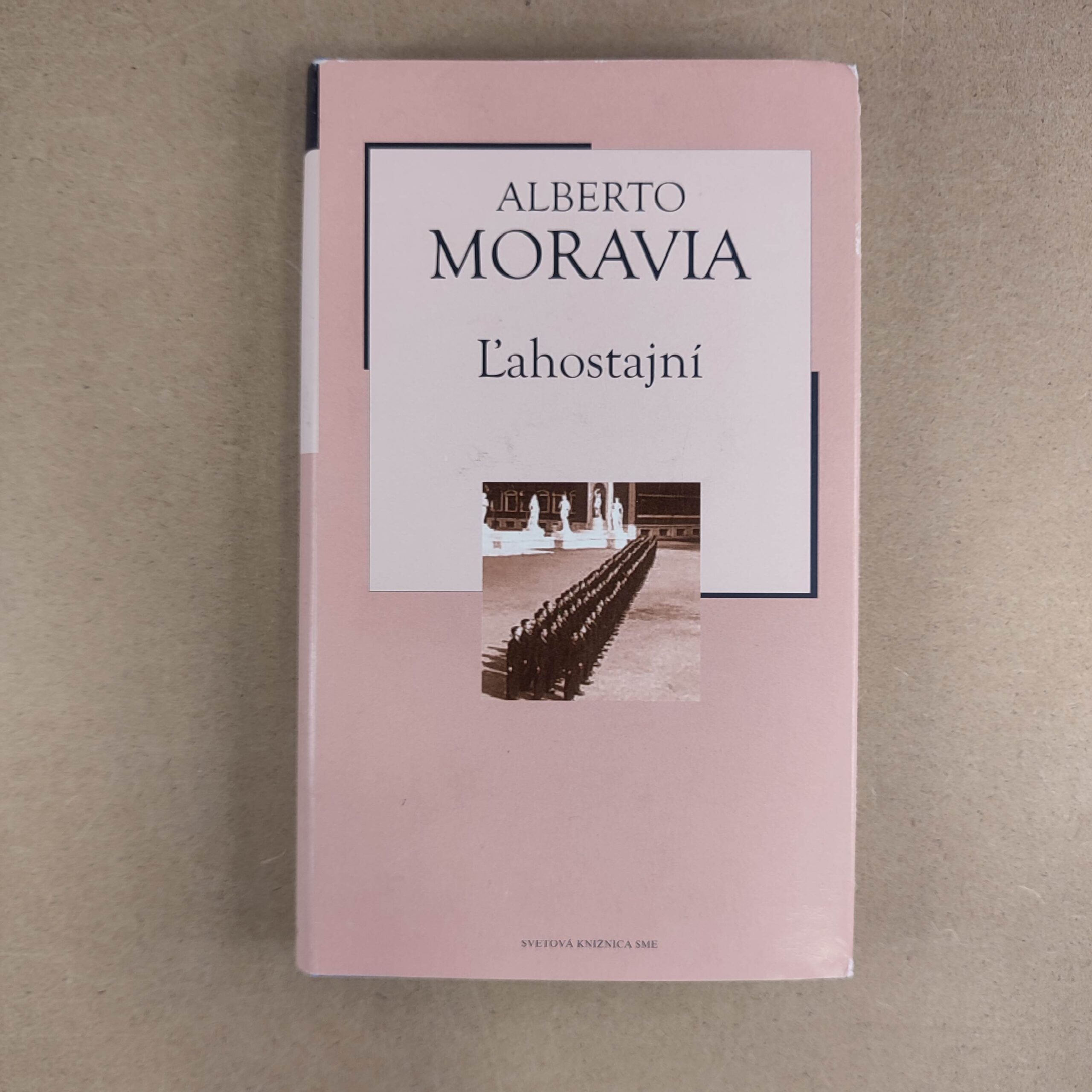 Ľahostajní - Alberto Moravia