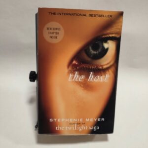 The host – Sthephenie Meyer