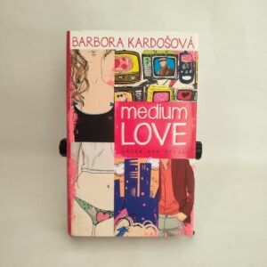 Medium Love - Barbora Kardošová