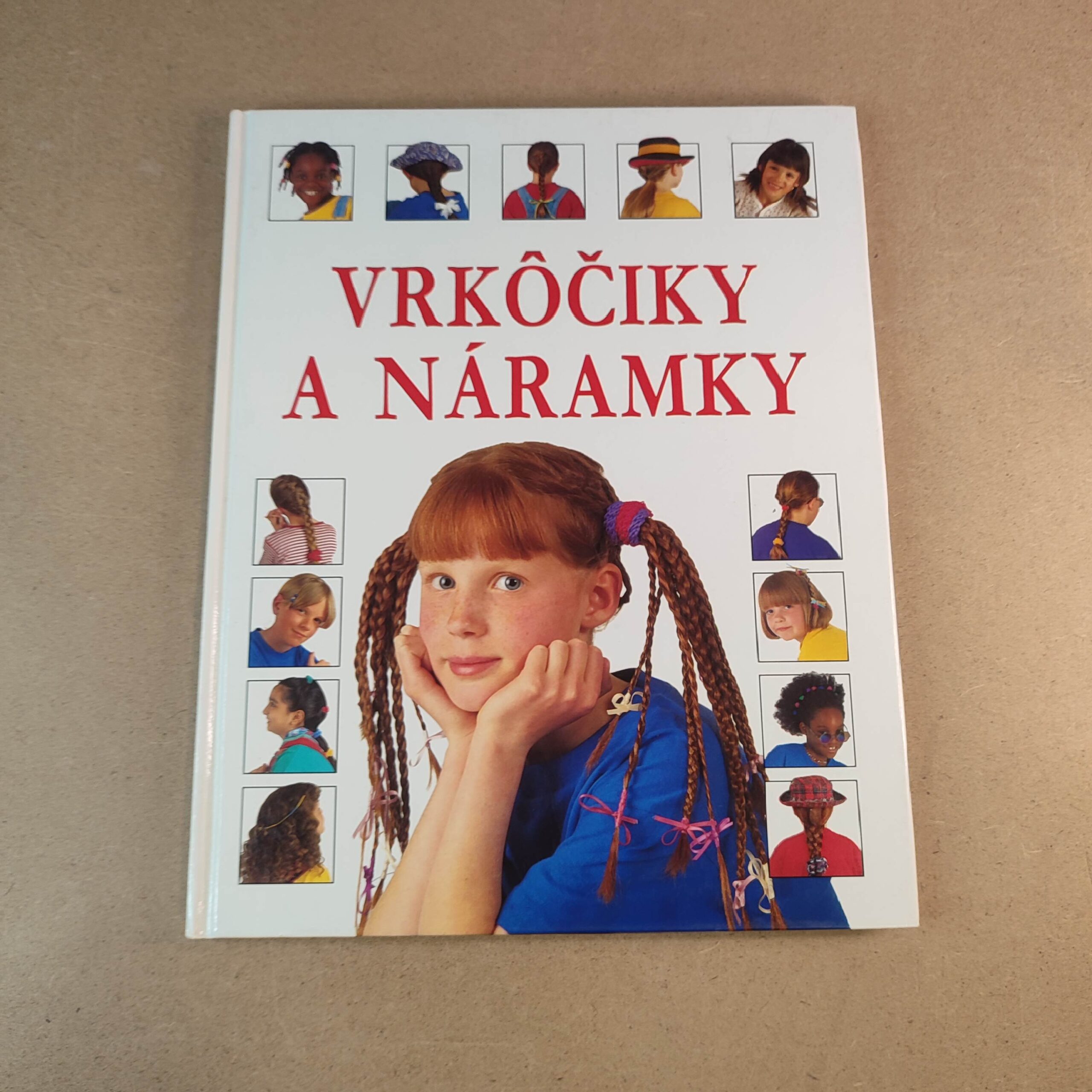 Vrkôčiky a náramky - Neznámy