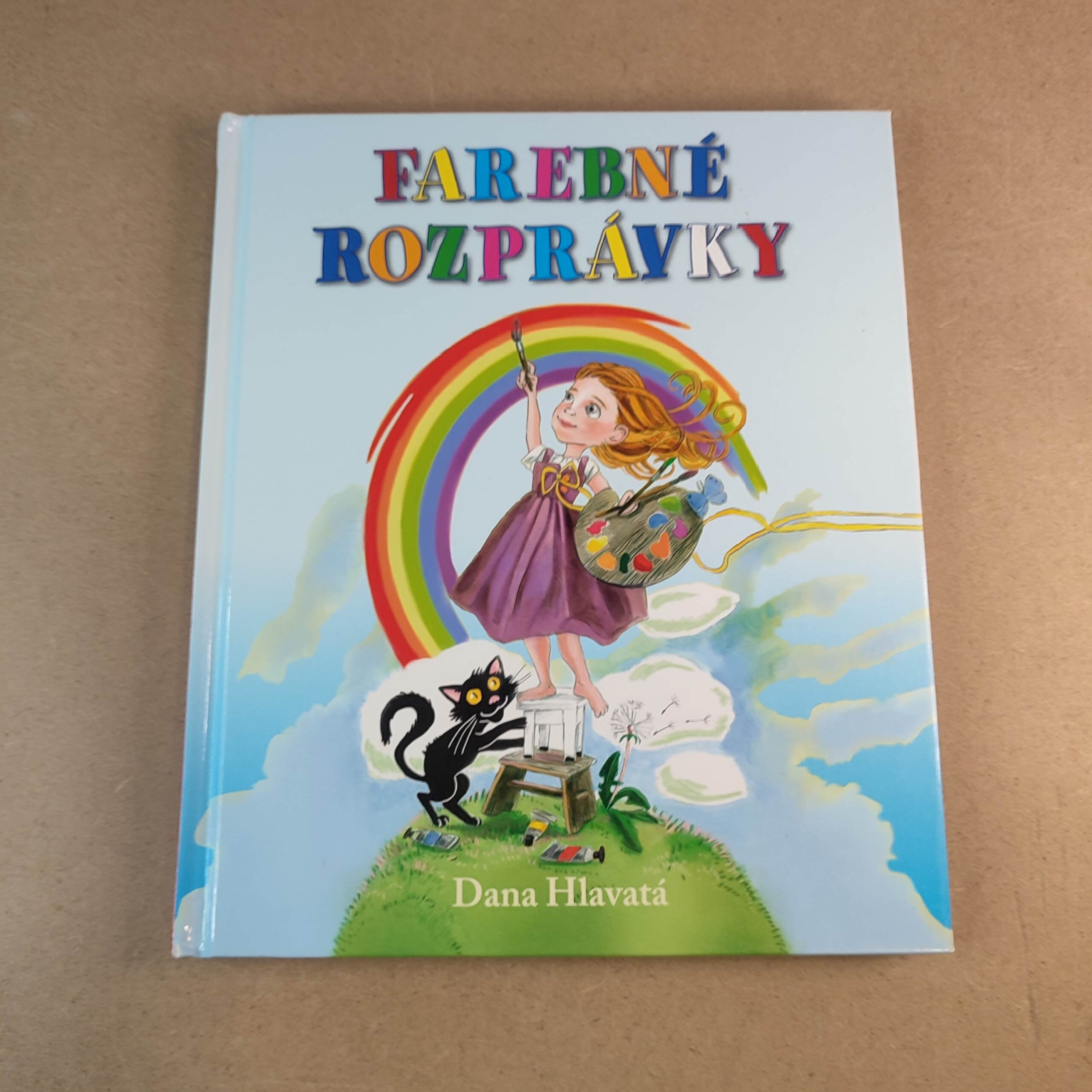 Farebné rozprávky - Dana Halvatá